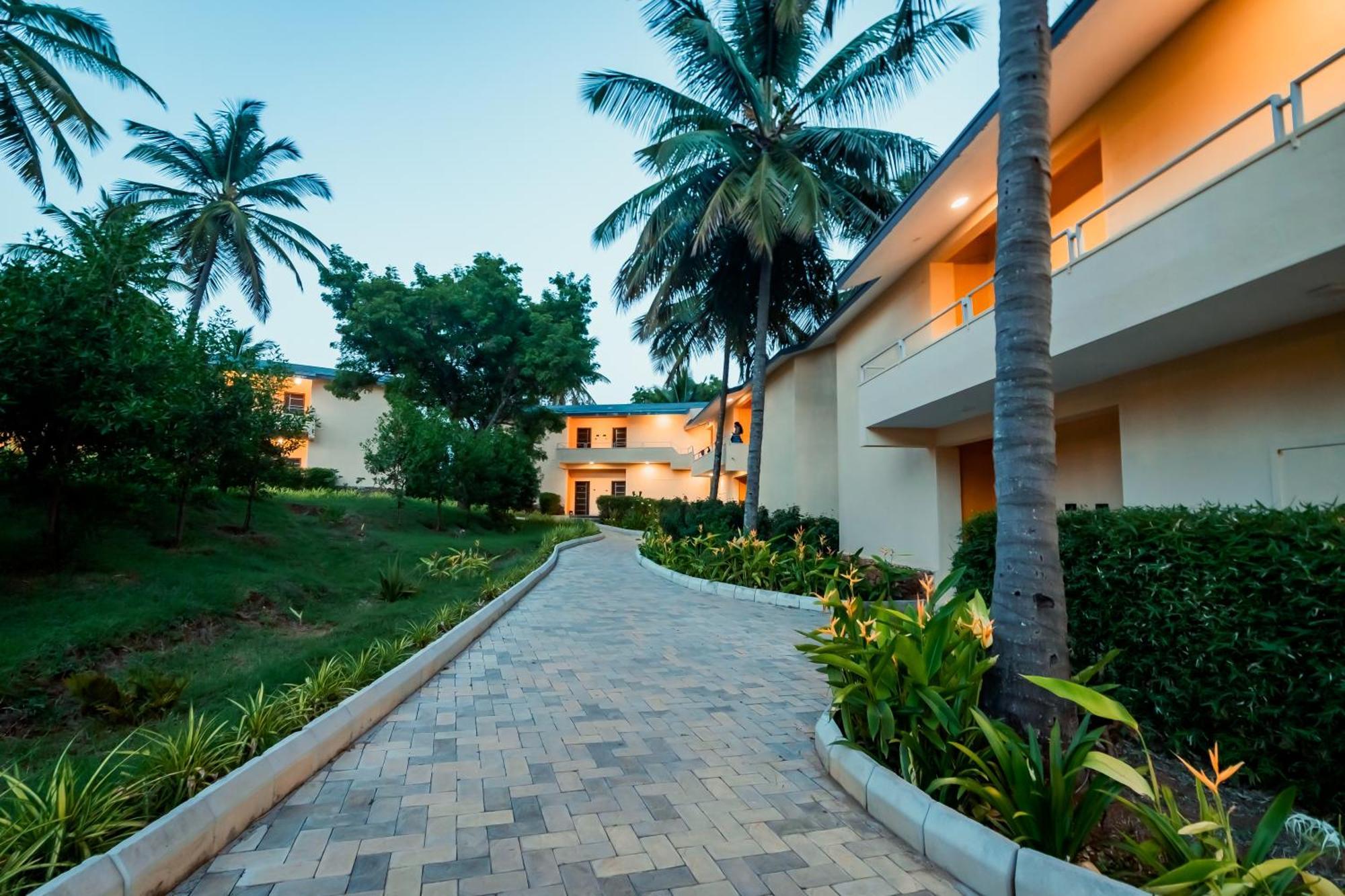 Commune18 Spa Resorts Chikmagalūr Exteriér fotografie