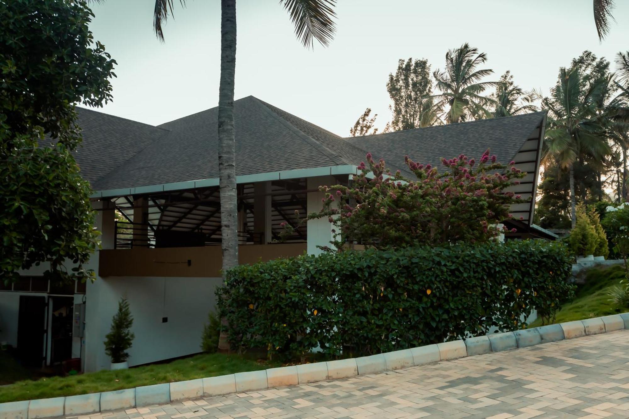 Commune18 Spa Resorts Chikmagalūr Exteriér fotografie