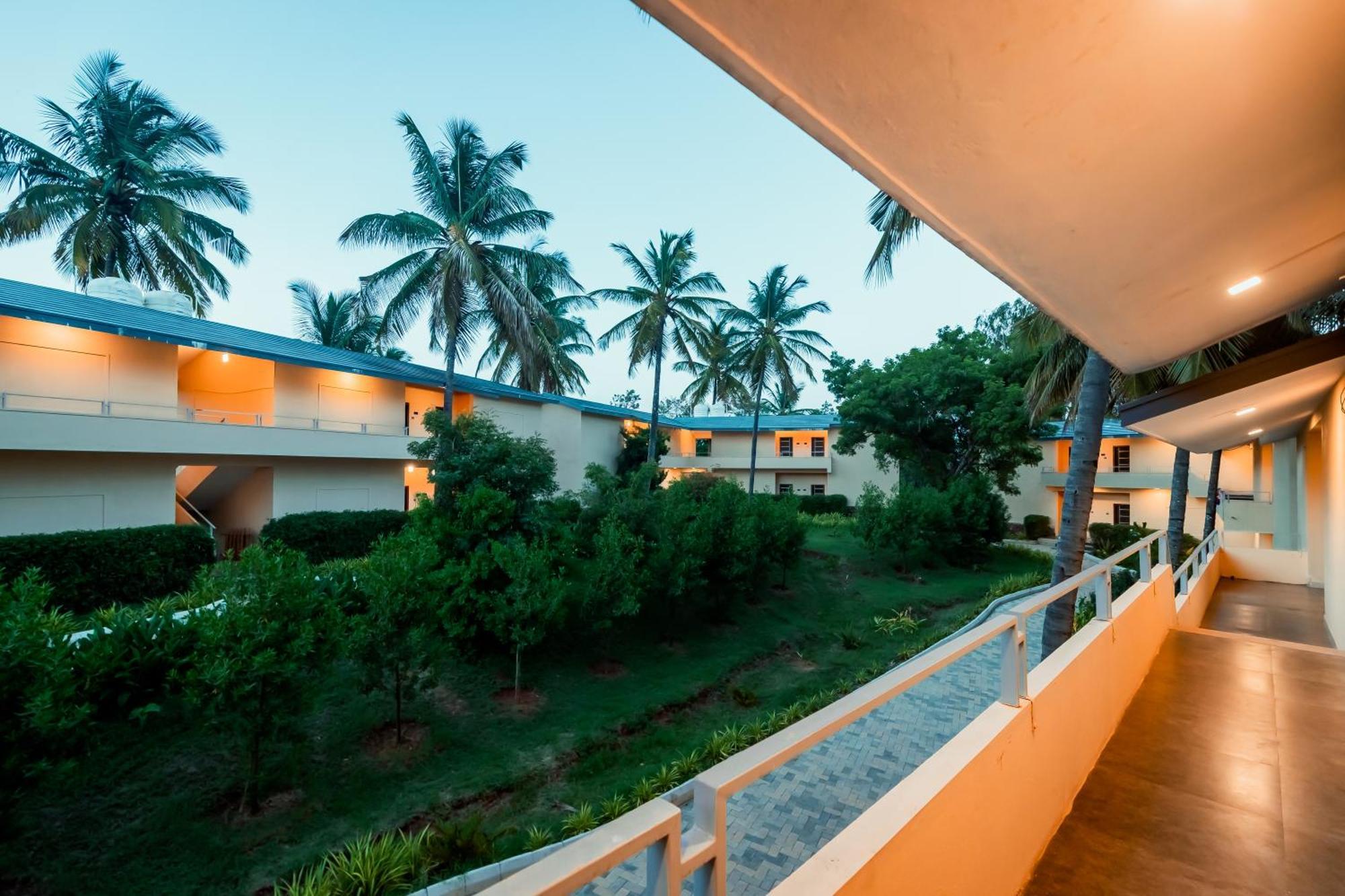 Commune18 Spa Resorts Chikmagalūr Exteriér fotografie