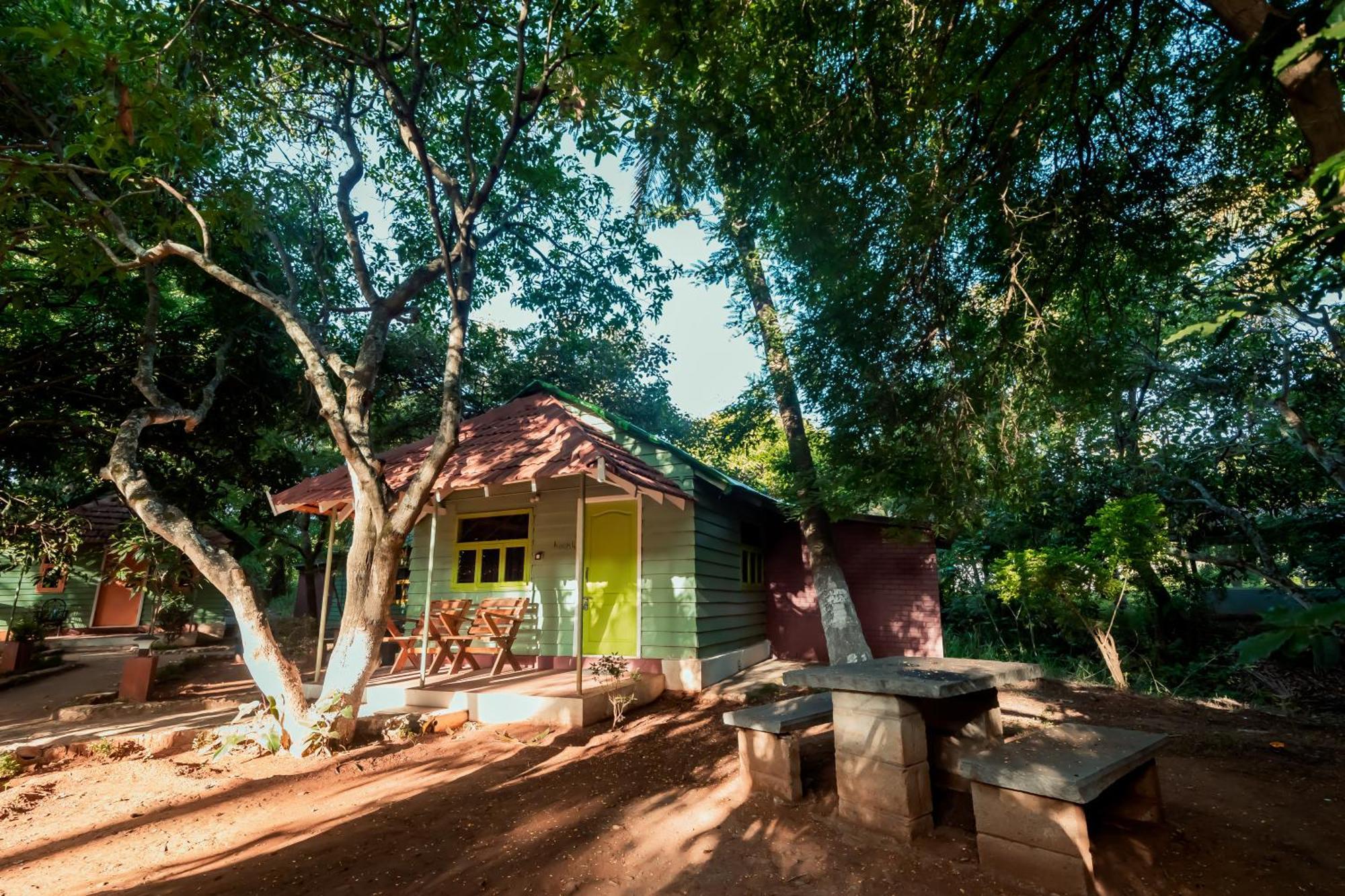 Commune18 Spa Resorts Chikmagalūr Exteriér fotografie
