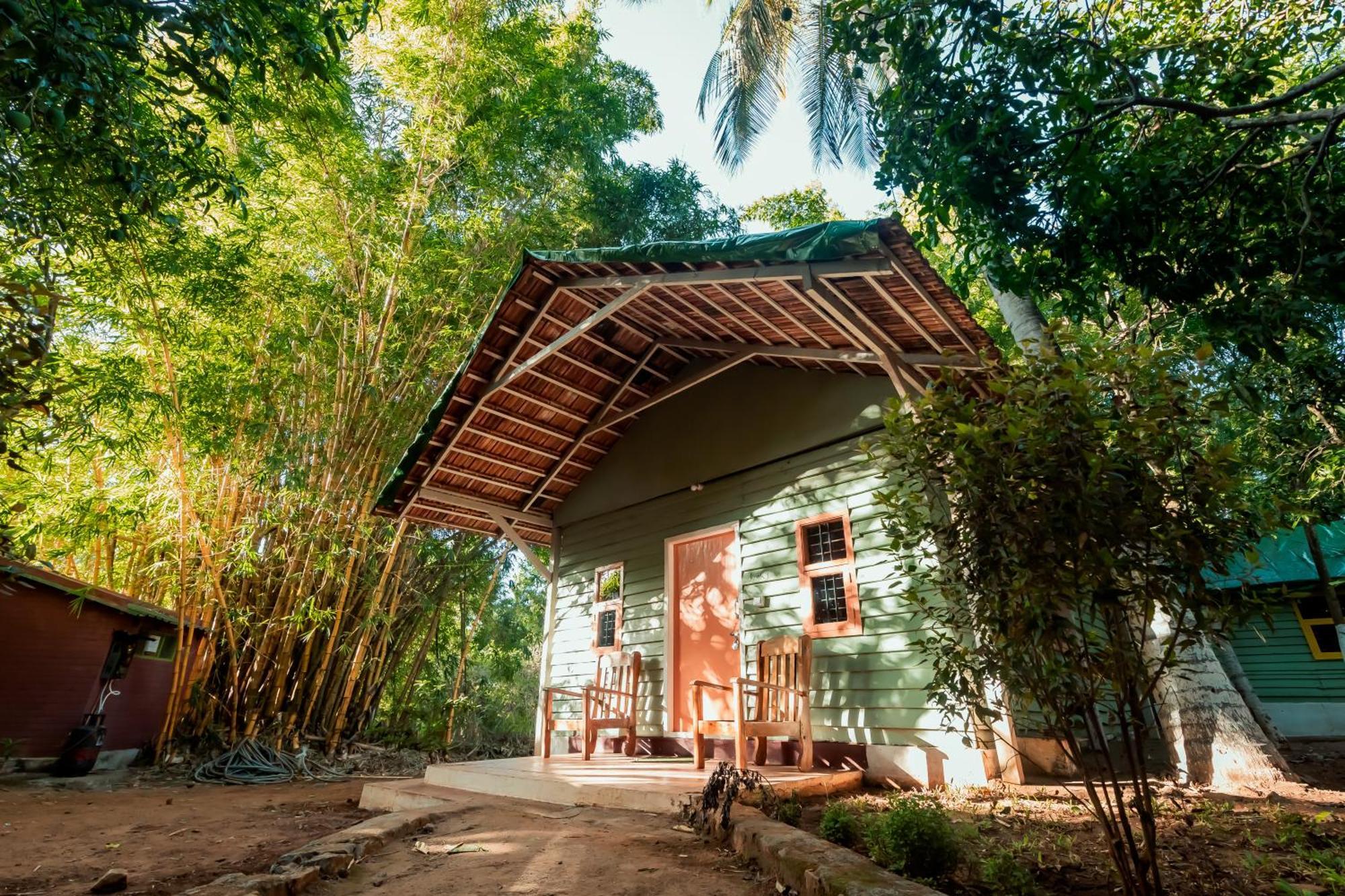 Commune18 Spa Resorts Chikmagalūr Exteriér fotografie
